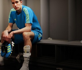 爱游戏下载-纳达尔状态火爆，全运会常规赛对阵切尔西，上海申花力争连败