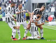 尤文图斯传奇中后卫